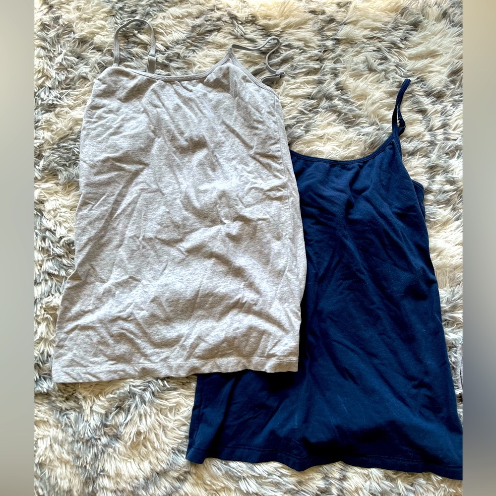 Maidenform camis, set of two, navy and gray, size small, built in bra